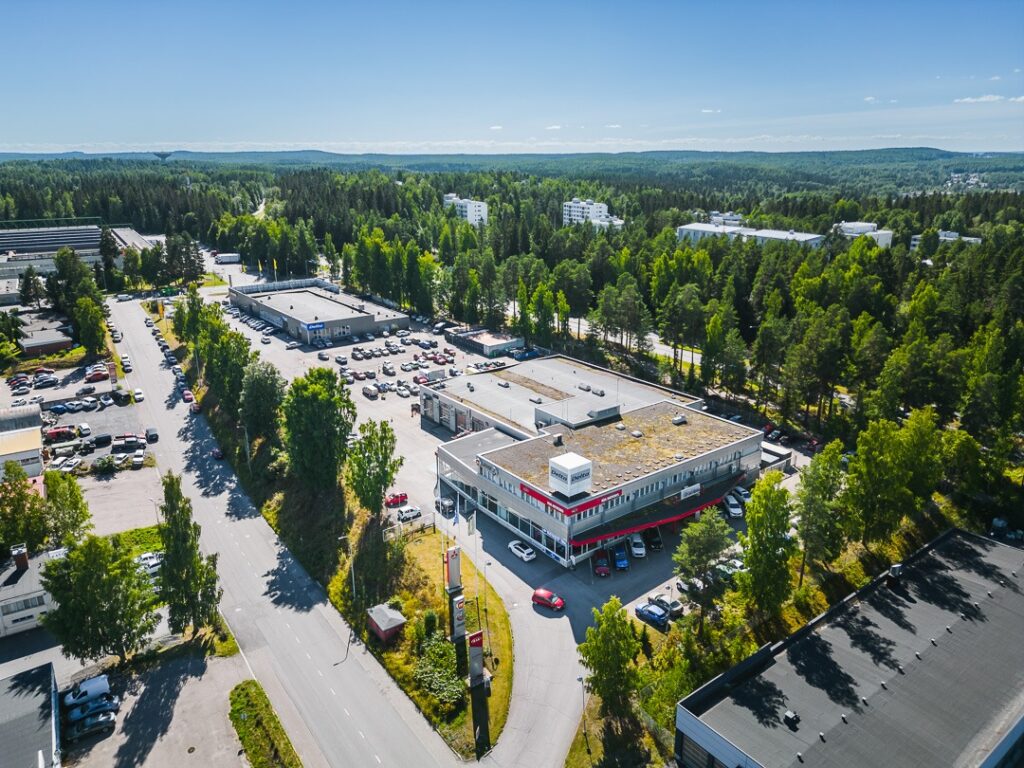 Autoliike Tampereella